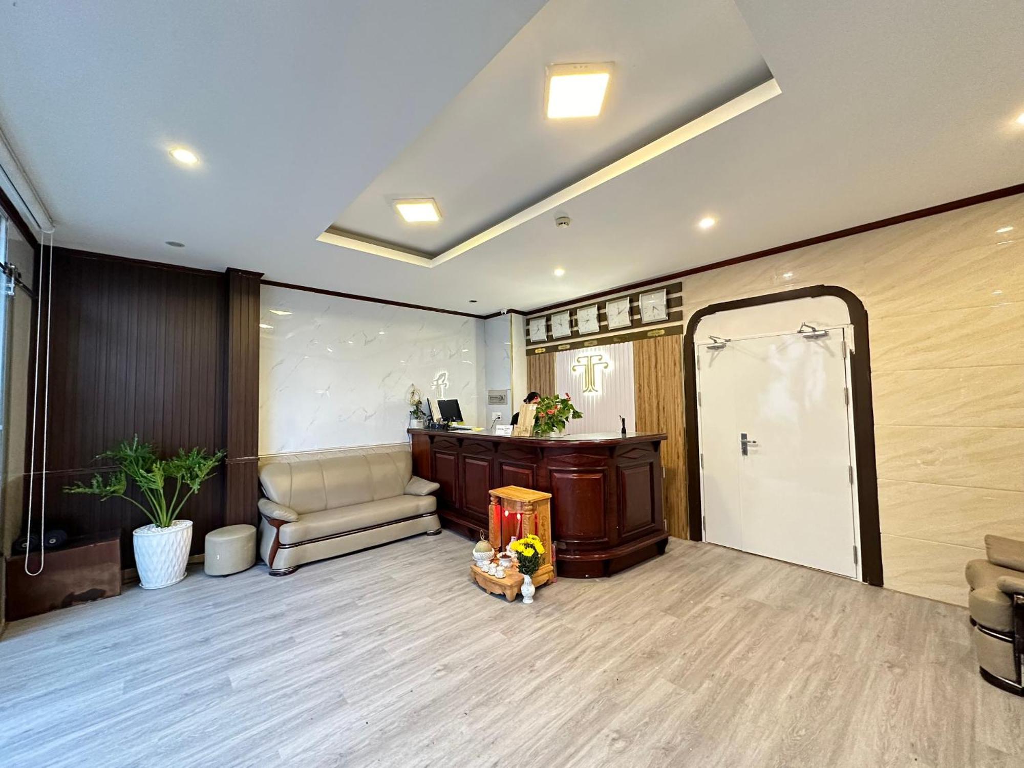 Thanh Thanh 5 Dalat Hotel - Ks Gan Cho Dem Gia Re Екстер'єр фото