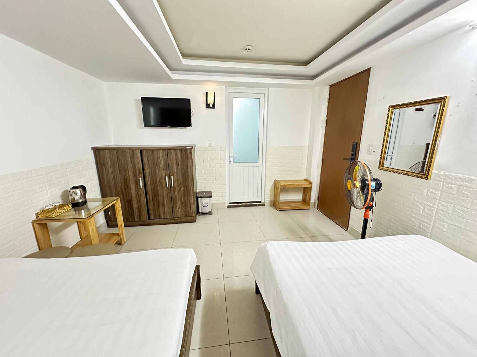 Thanh Thanh 5 Dalat Hotel - Ks Gan Cho Dem Gia Re Екстер'єр фото
