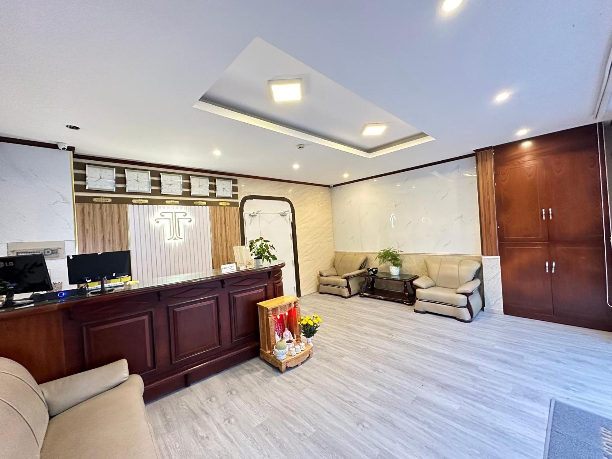 Thanh Thanh 5 Dalat Hotel - Ks Gan Cho Dem Gia Re Екстер'єр фото