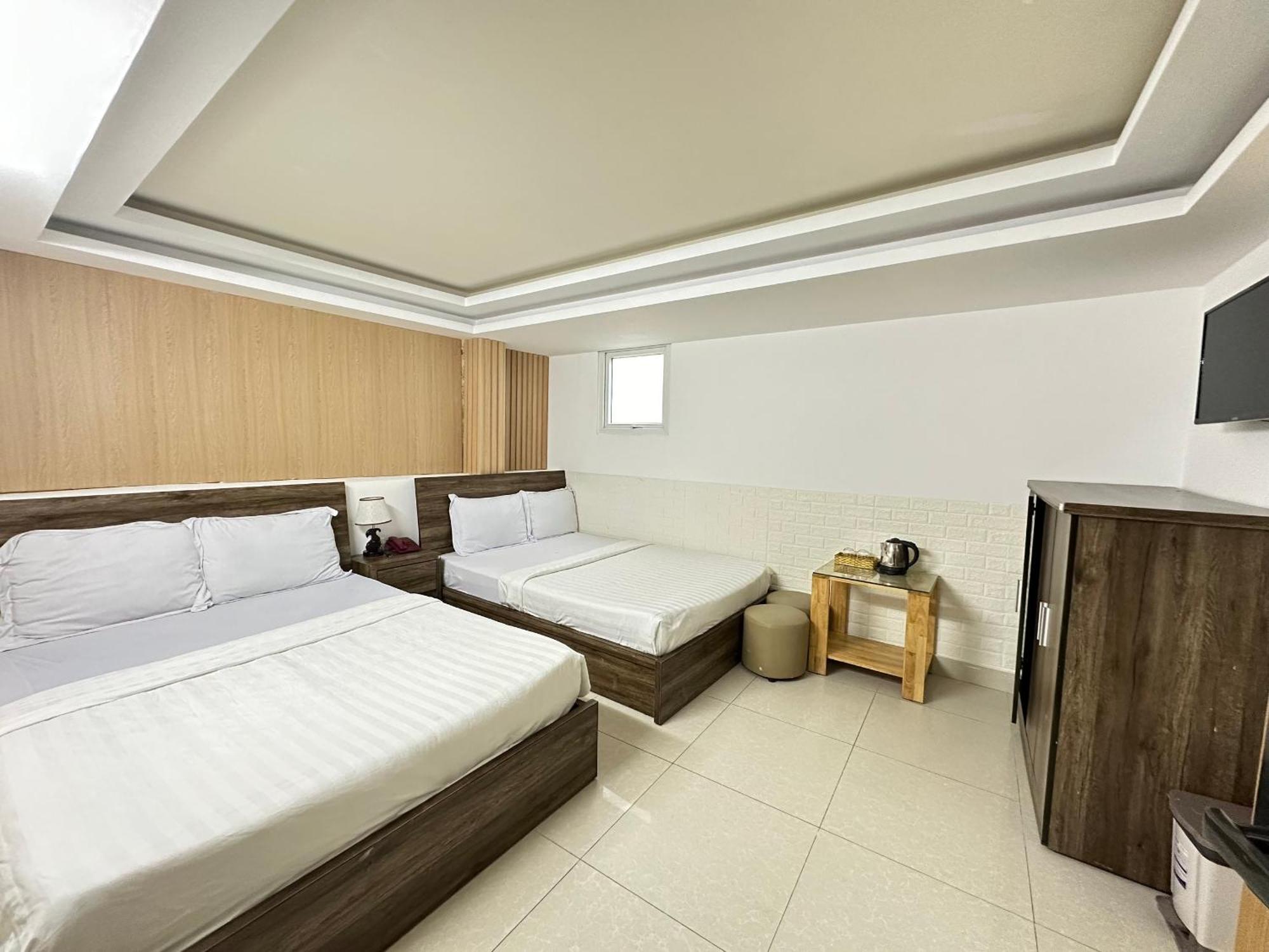 Thanh Thanh 5 Dalat Hotel - Ks Gan Cho Dem Gia Re Екстер'єр фото